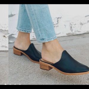 Soludos Venetian Mules, Black Leather
